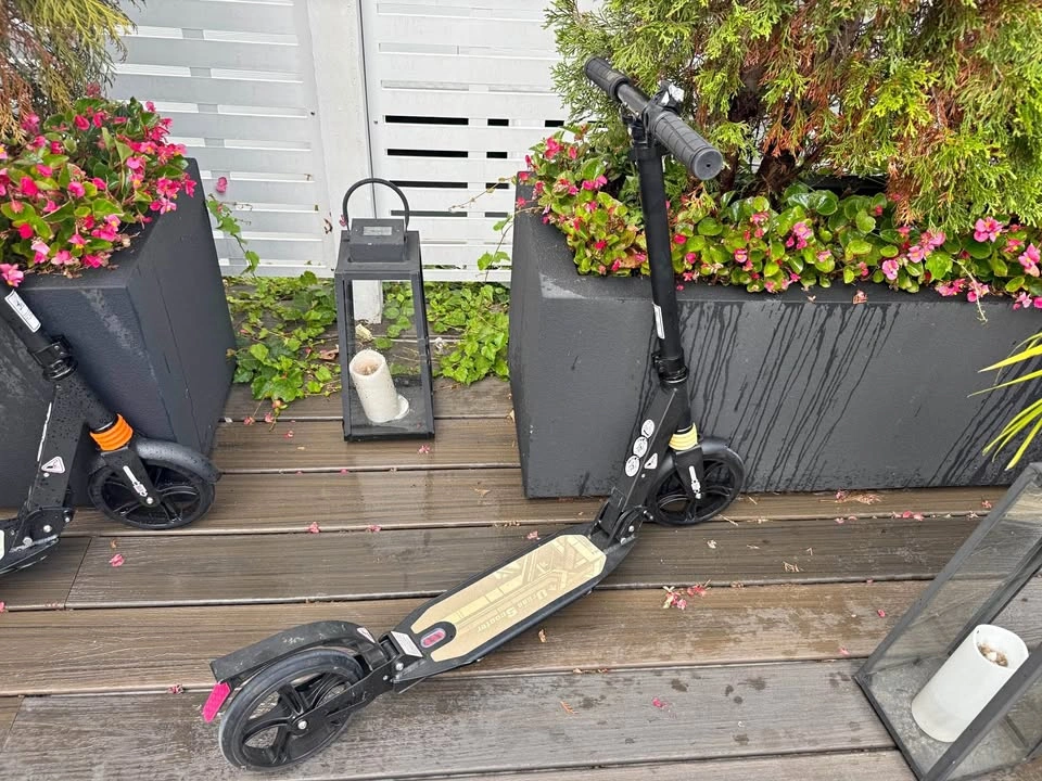 Kids urban scooter