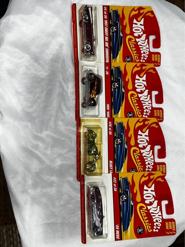 Hot Wheels Classics Lot – Series 2 & 3 Die-Cast Cars (Set of 4) - photo 3