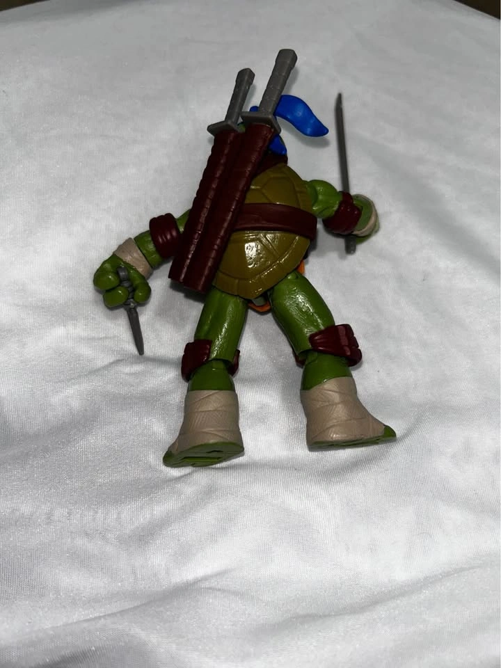 TMNT Action Figure Lot – NECA 1990 Movie Michelangelo & Playmate - photo 4