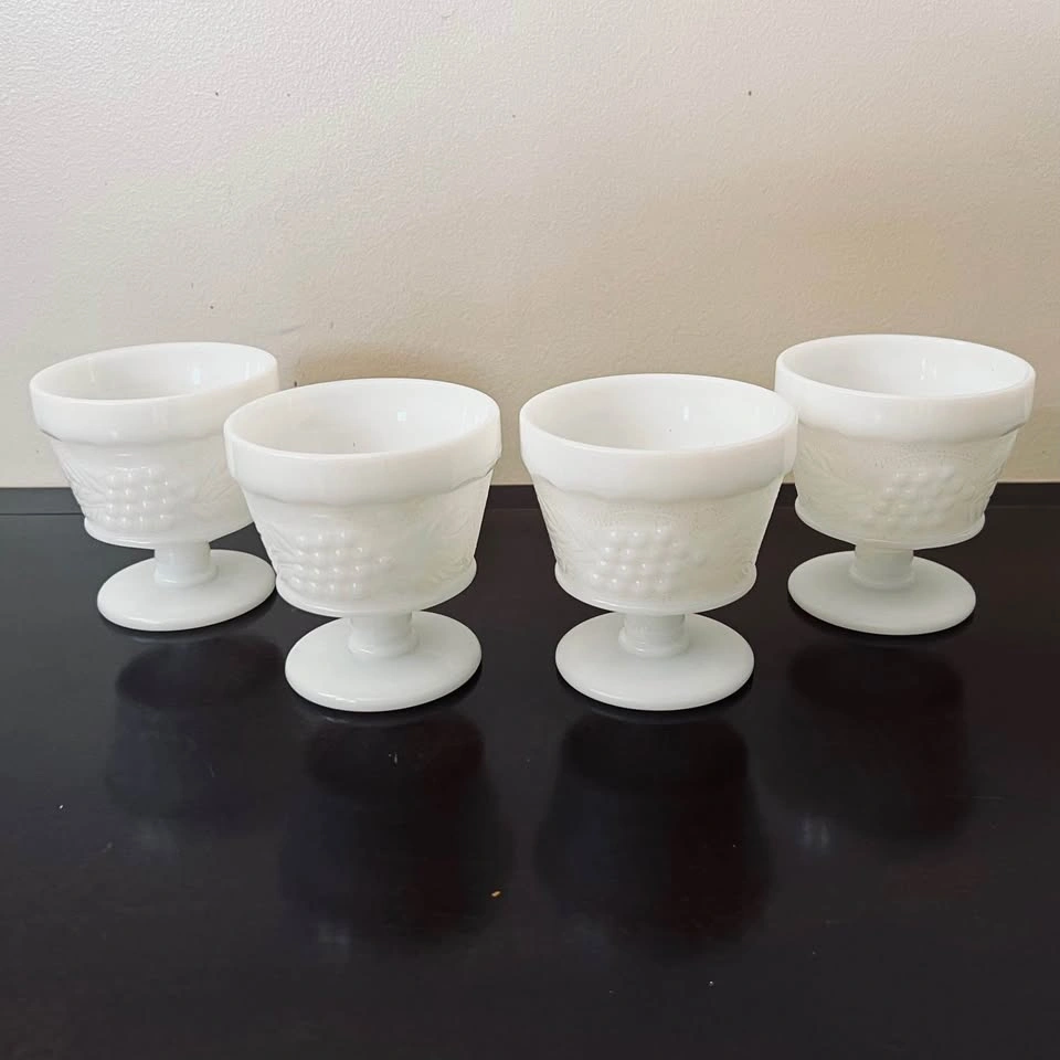 Milk Glass Anchor Hocking Set of 4 Sherbet Goblets - photo 5