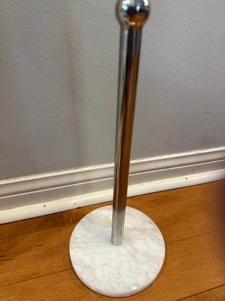 HomeSense Marble and Chrome Paper Towel Holder - photo 2