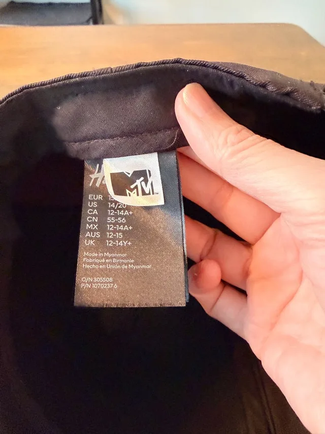 NWOT : H&M x MTV CAP -Youth /teen - photo 3