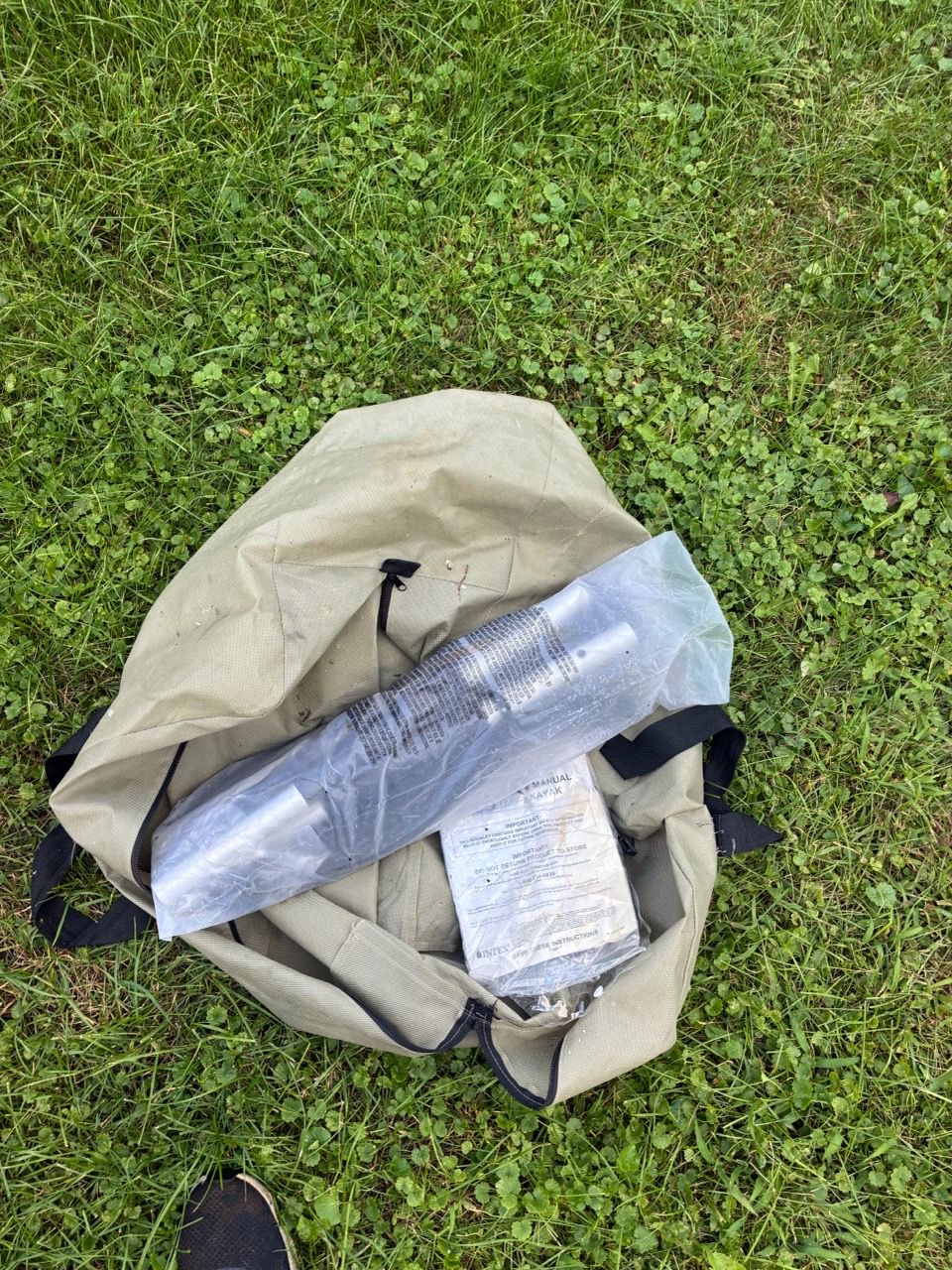 Inflatable kayak - photo 5