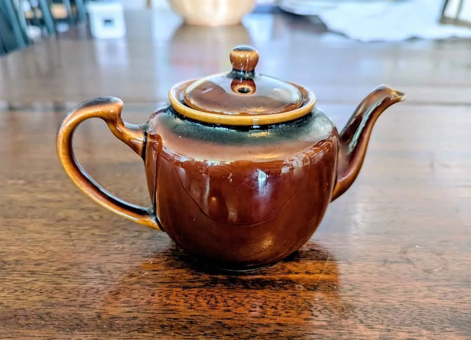 Vintage Chinese Drip Glaze Ceramic Teapot image indicator(2)