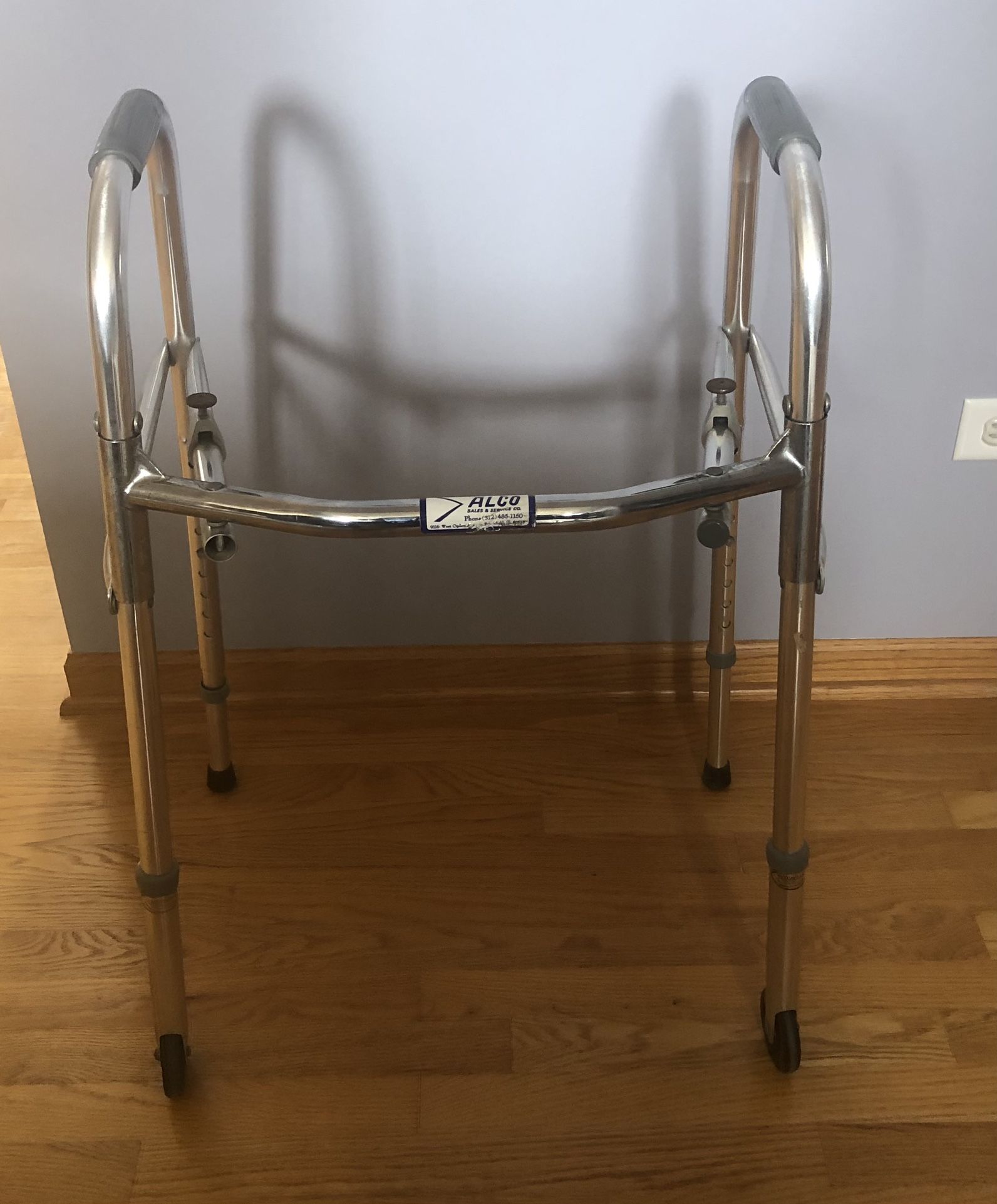 Adjustable Foldable Walker