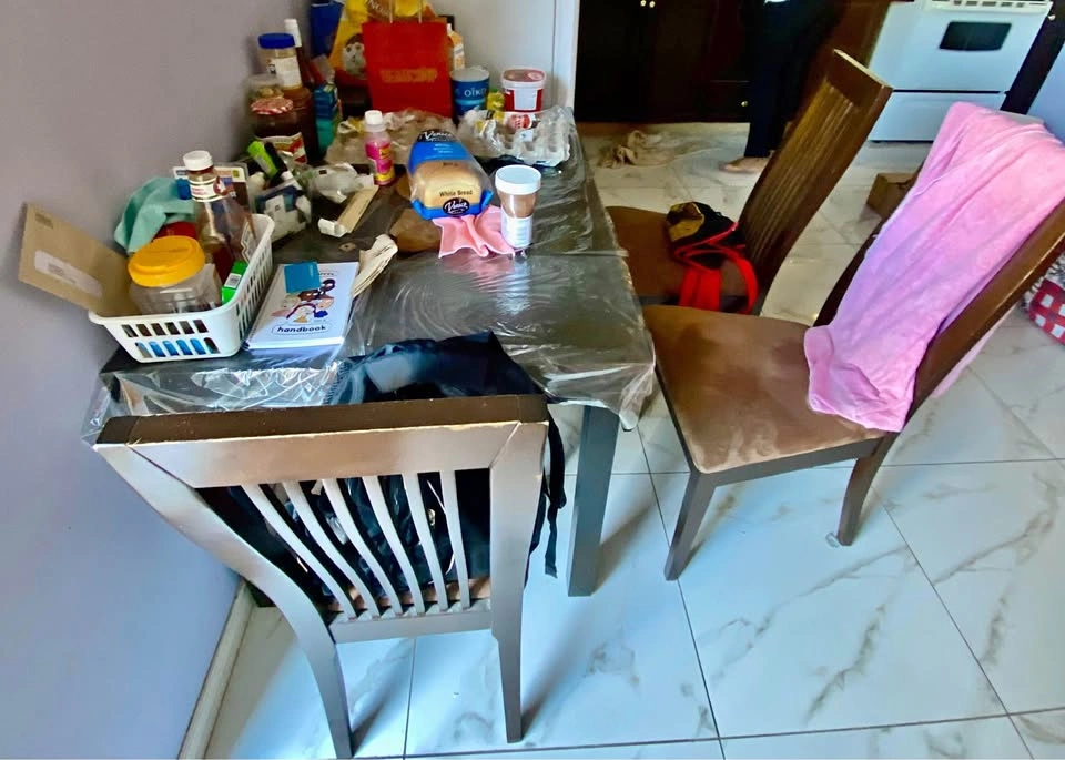 Dining Table with 4 Chairs