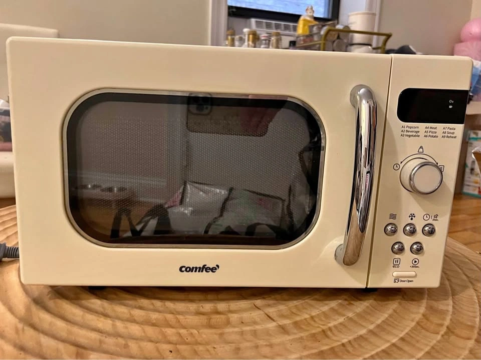 RETRO MICROWAVE