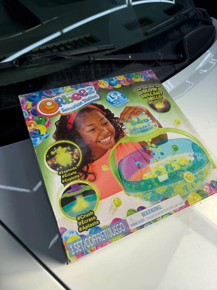 Kids Orbeez Sanitation Station Brand New - photo 2