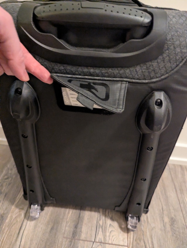 OGIO LAYOVER TRAVEL BAG - photo 4