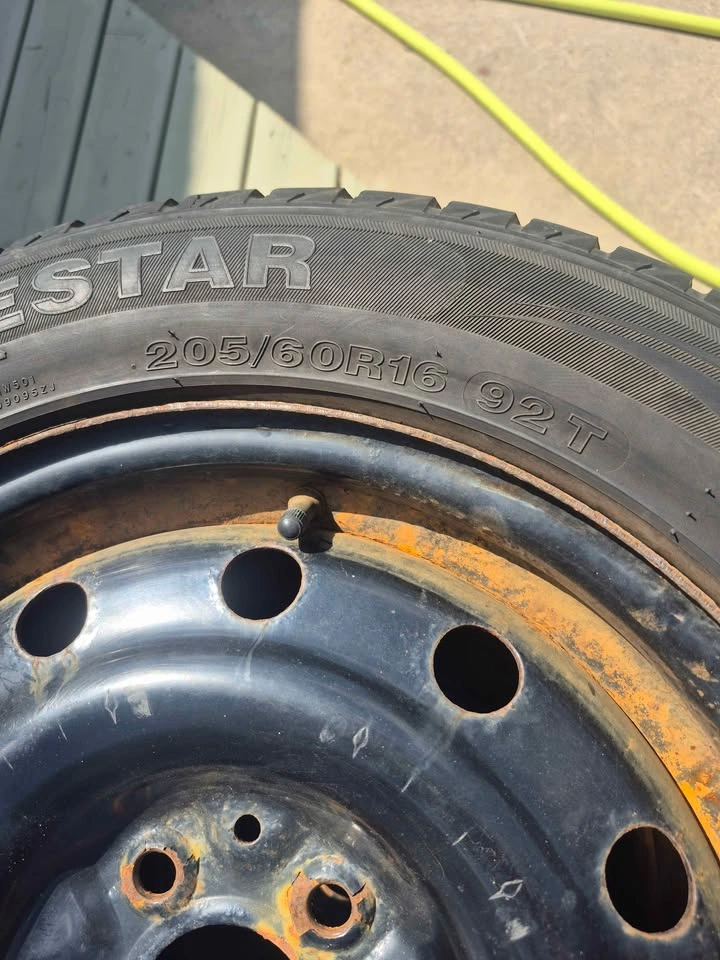 Doublestar Winterking DW07 205/60R16 Winter Tires with Rims - photo 5