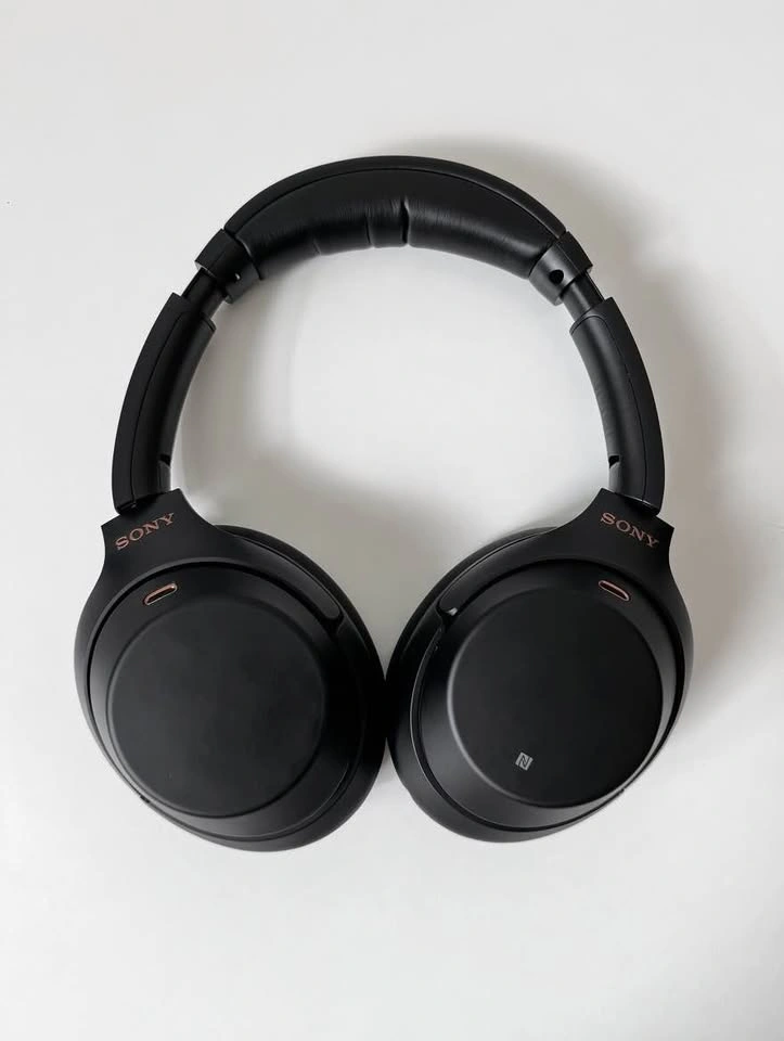 Sony WH-1000XM3 Black Noise Cancelling Headphones - photo 3