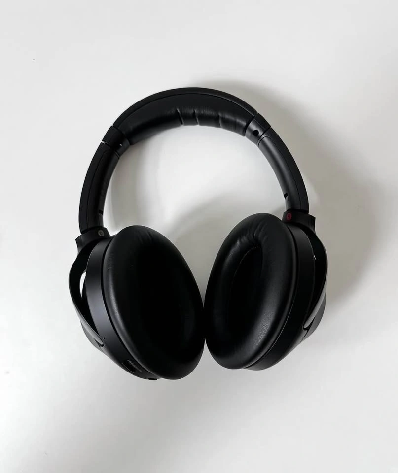 Sony WH-1000XM3 Black Noise Cancelling Headphones - photo 4