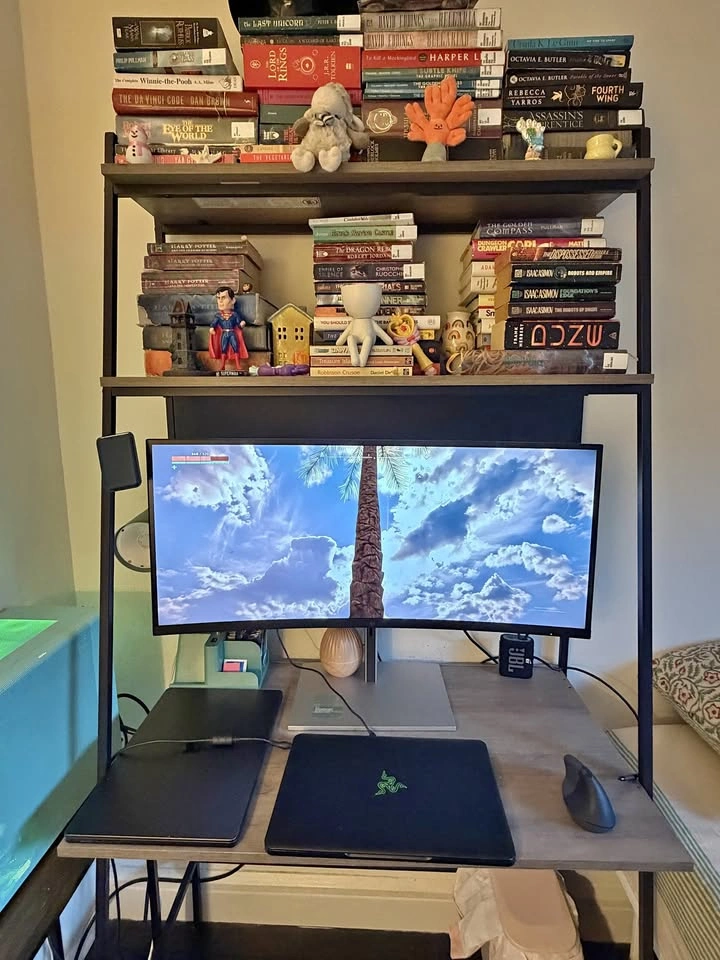 Working Desk with Shelves