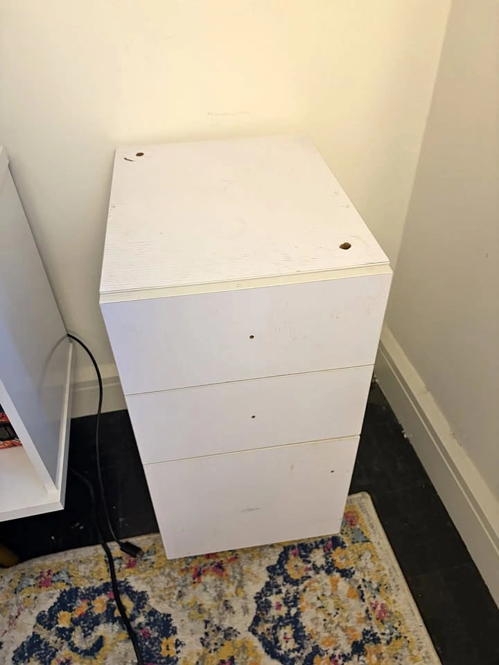 White 3-Drawer Chest