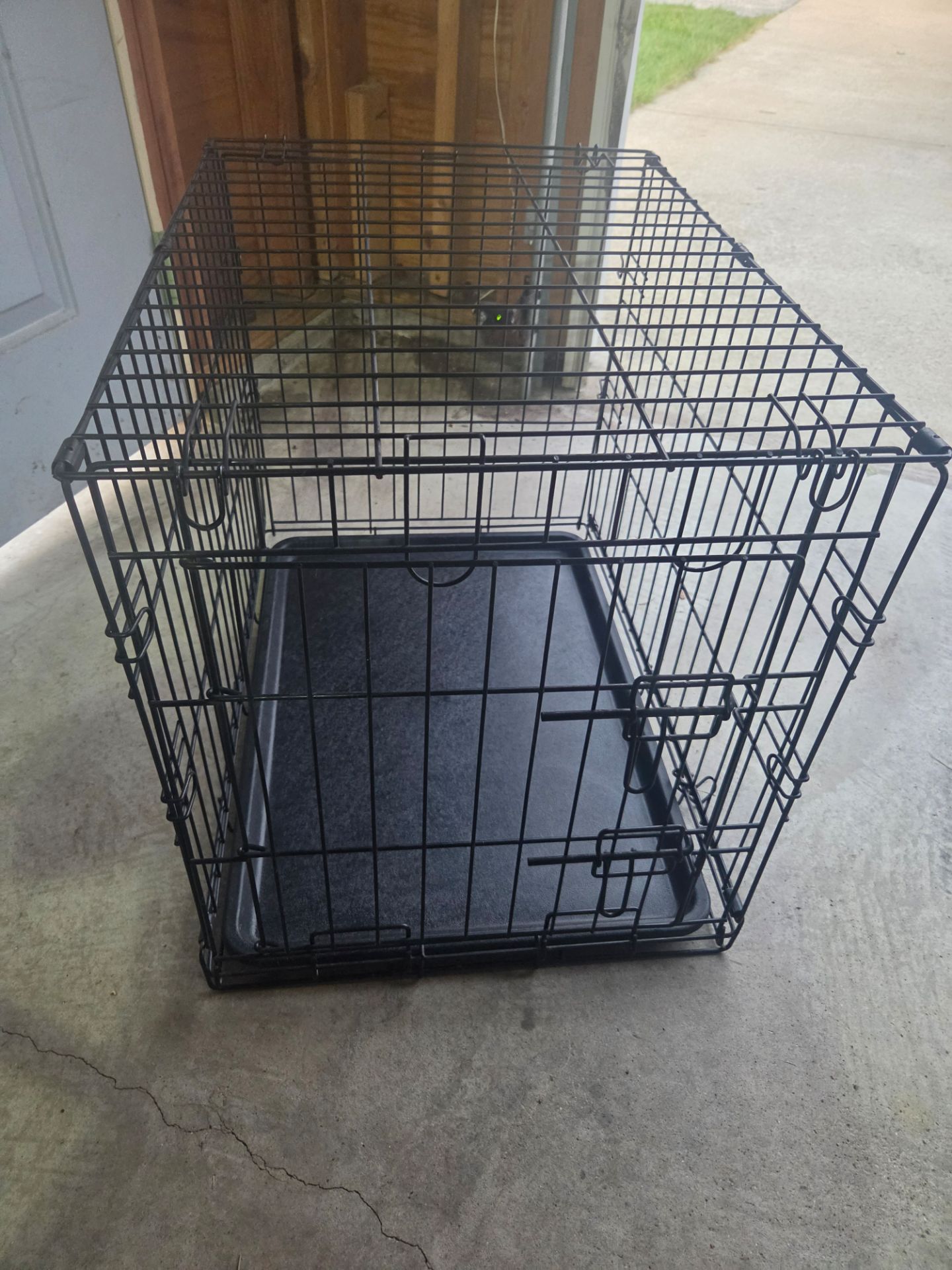 Small Folding Wire Dog Crate with Tray