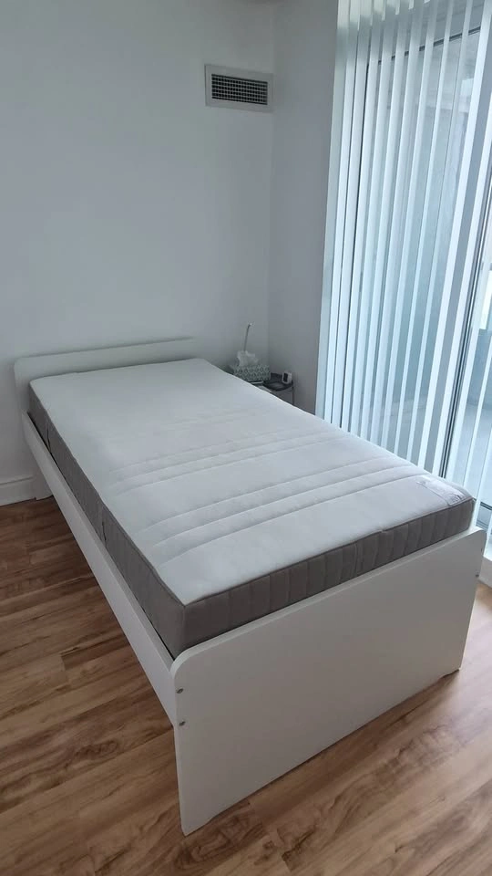 IKEA SLÄKT bed frame with slatted bed base, Twin (white) - photo 2