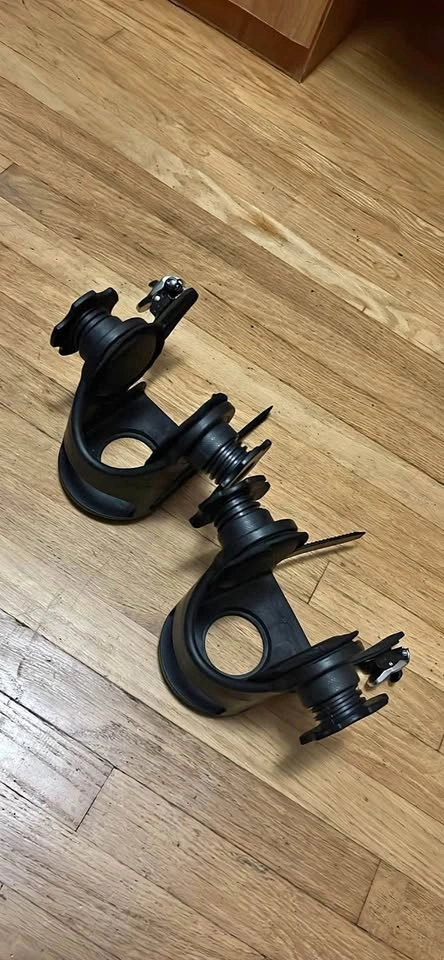 Plate-loaded, adjustable ankle weight
