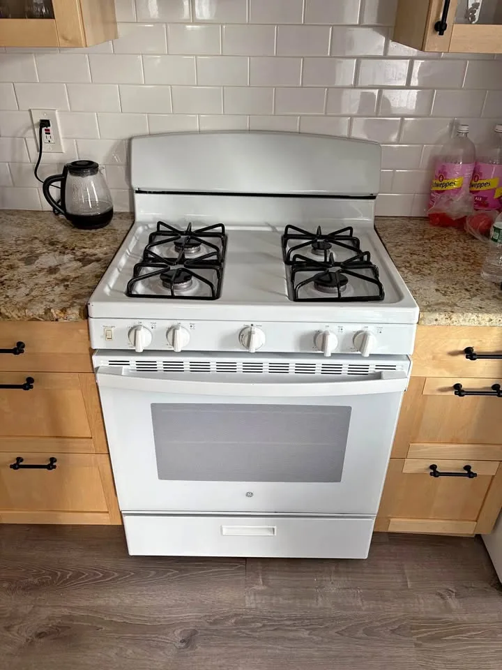 Ge gas range 30” thumbnail