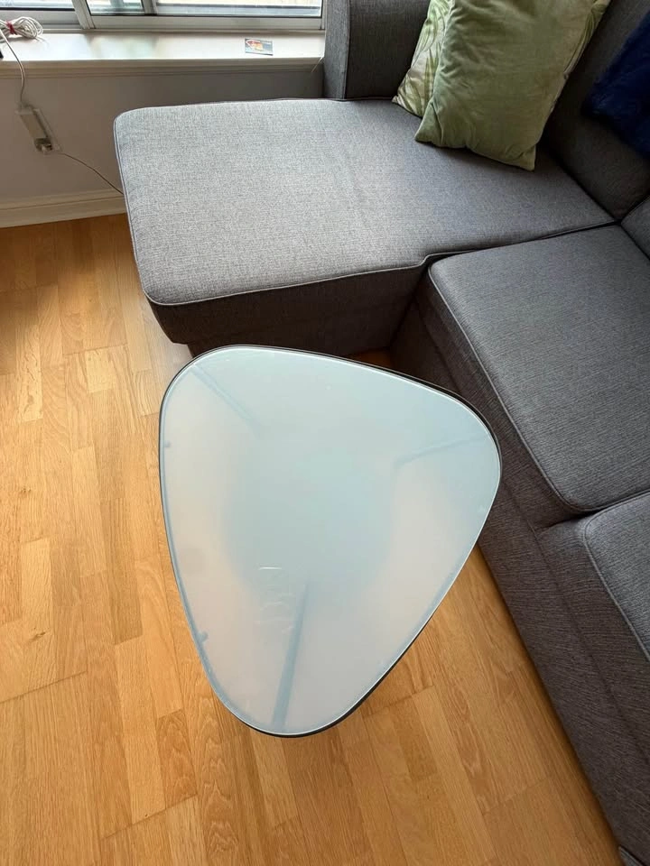 IKEA Ulsberg Night Stand / side table - photo 3