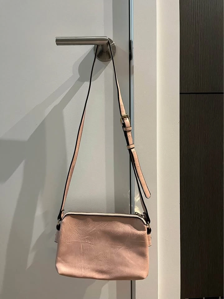 Pink crossbody bag - photo 2