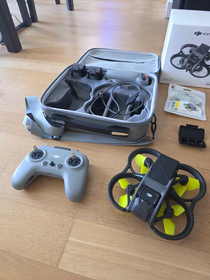 DJI Avata Pro View Bundle + Remote Controller 2 + Fly More Kit - photo 2