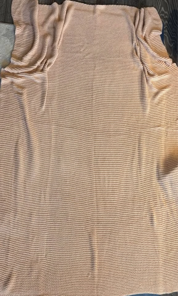 Pink bed shawl / throw blanket - photo 2