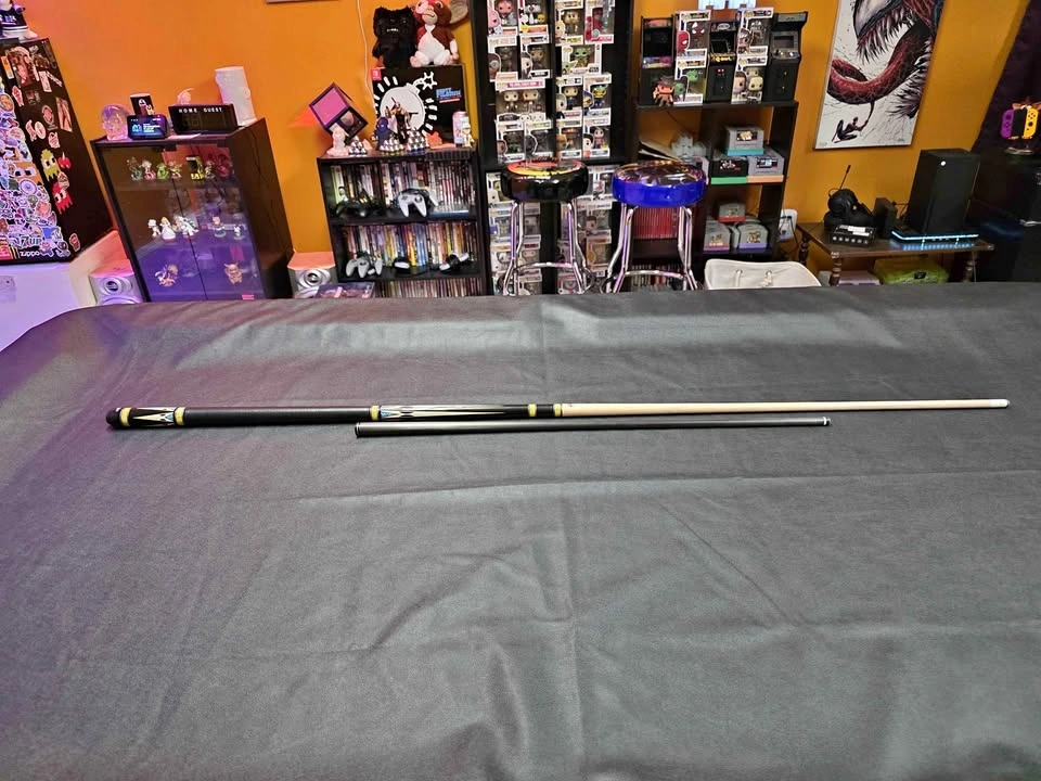 Viking Valhalla Pool cue