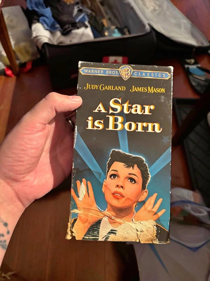 A Star is Born (1954) VHS - Judy Garland & James Mason