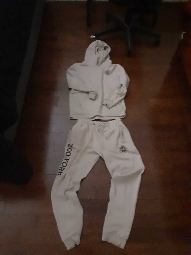 Zoo York Track suit