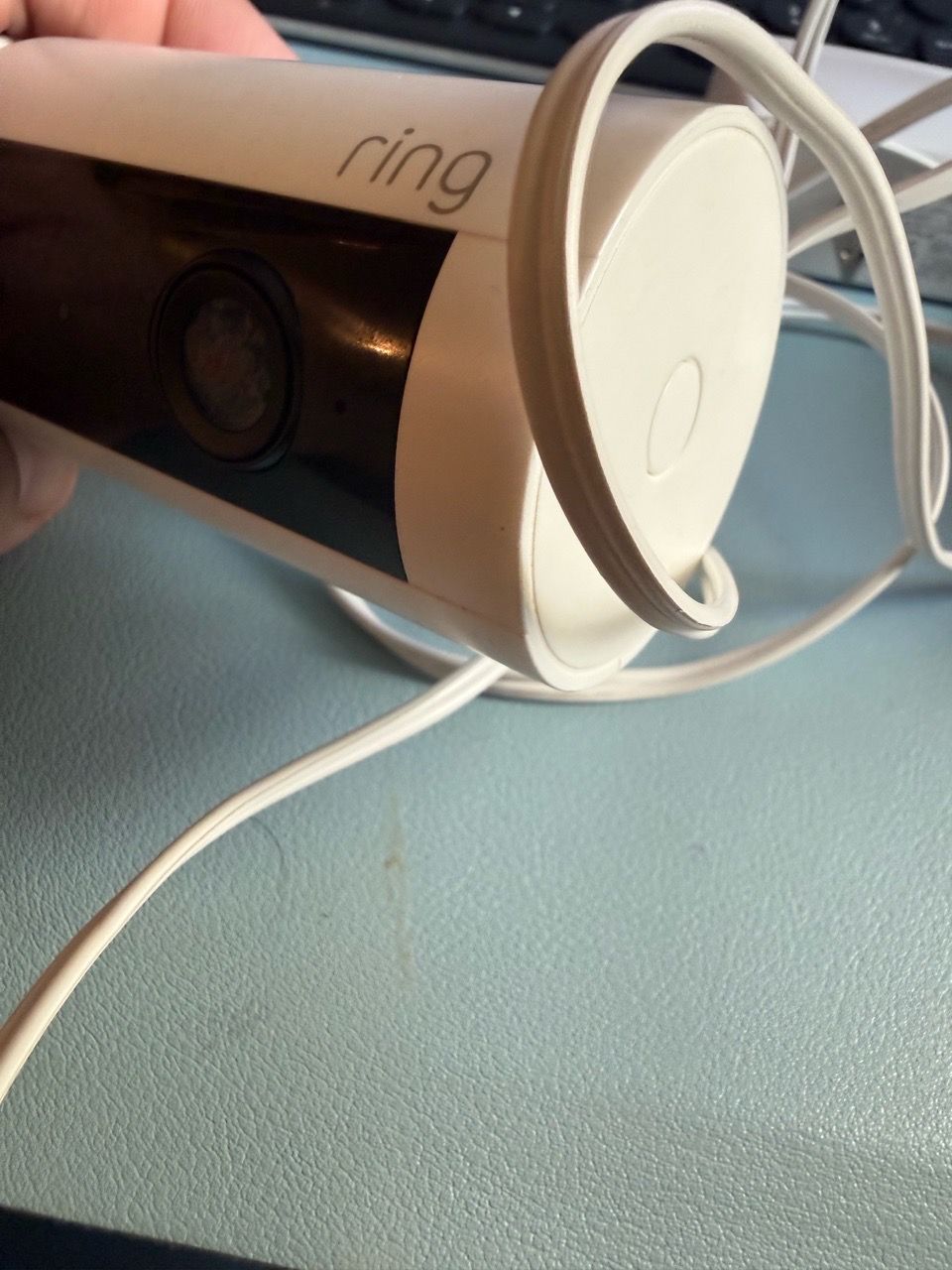 Ring Indoor Cam 1st Gen White 1080p + Adapter – Used - photo 3