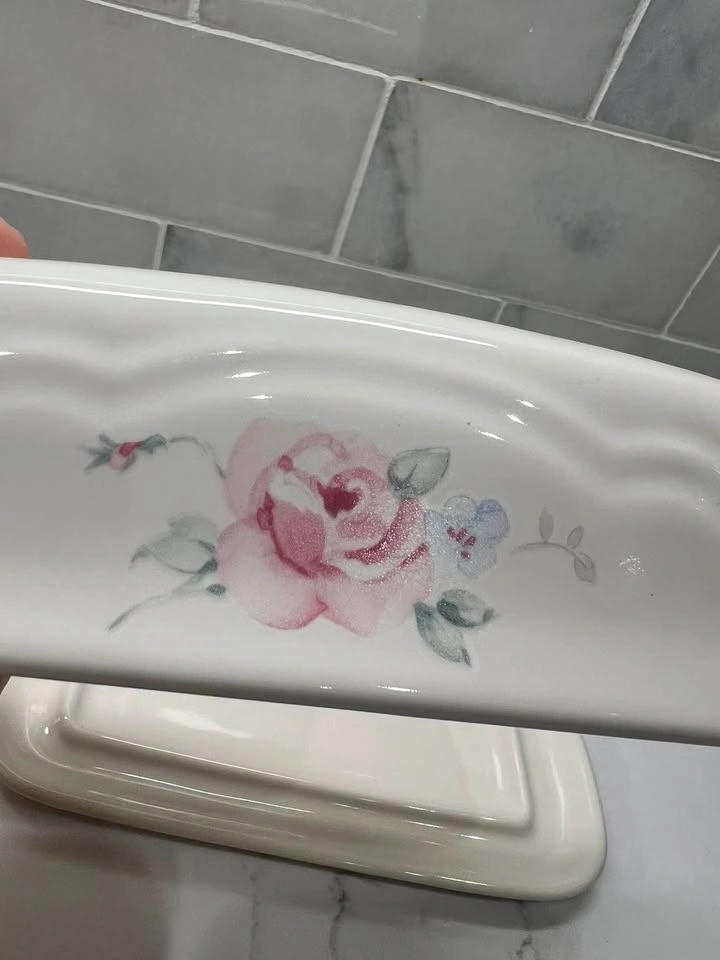 Vintage Pfaltzgraff Tea Rose Covered Butter Dish – Excellent Con - photo 3