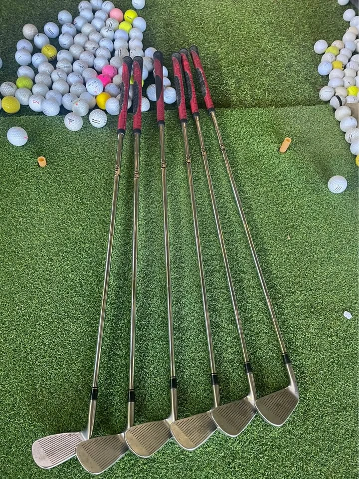 Titleist 962 Golf Iron Set - photo 5