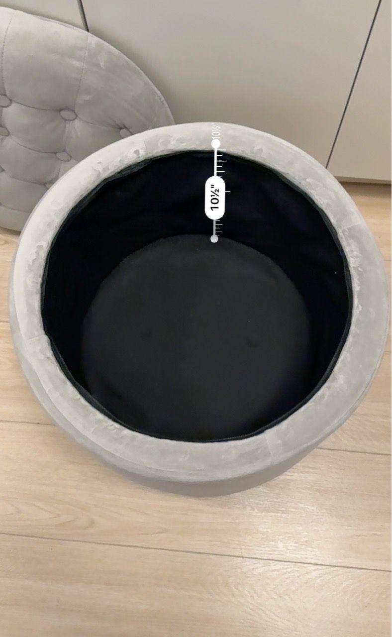 Light Gray Tufted Round Storage Ottoman 17.5” – Used - photo 4