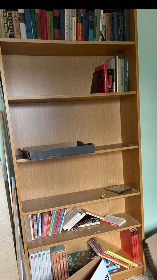 Bookcases 3 to choose from - photo 2
