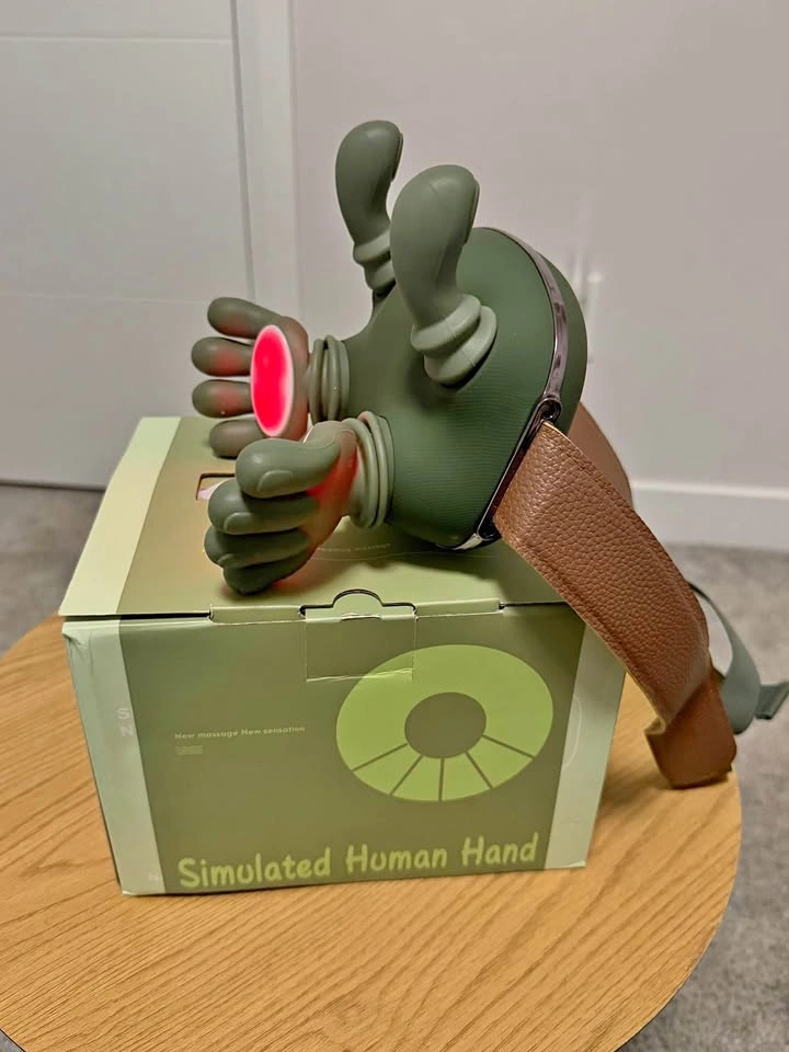 Simulated Human Hand Massager