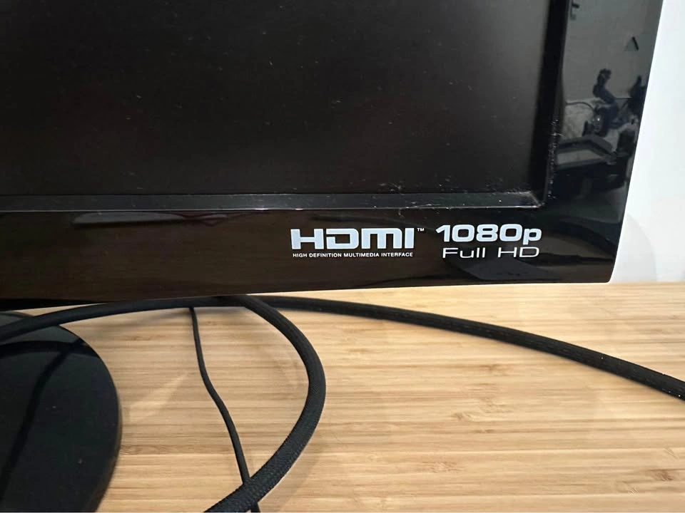 ViewSonic 27” LCD monitor - photo 2