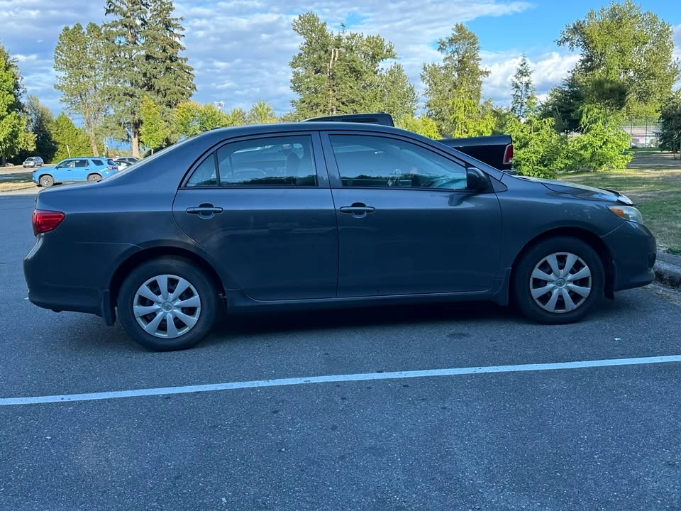 2010 Toyota Corolla - photo 4
