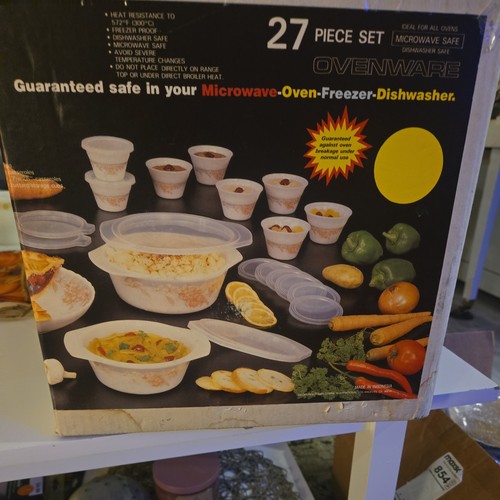 Vintage 80s KIG Indonesia 27-Piece Glass Ovenware Set - photo 3