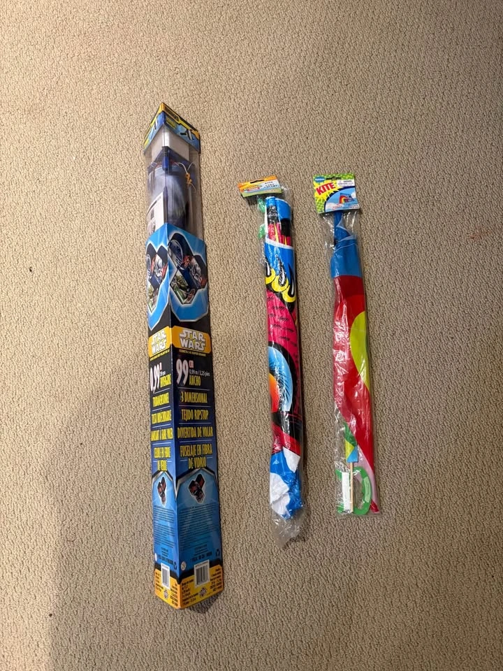 3 New Kites ($10 for all) - Want Gone ASAP