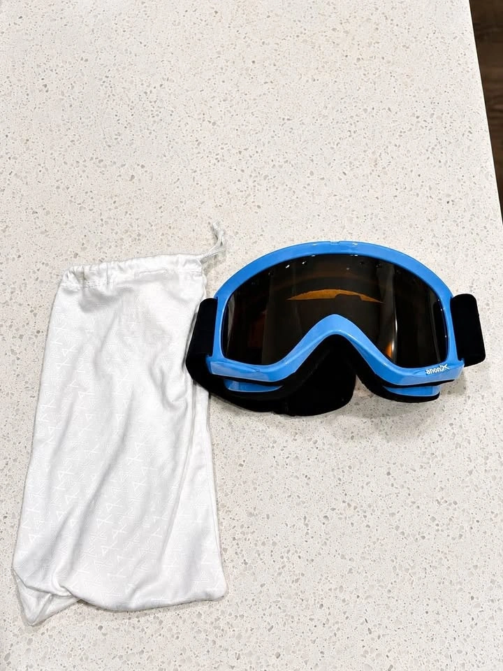 (2) Anon Ski / Snowboard Goggles – Worn Once