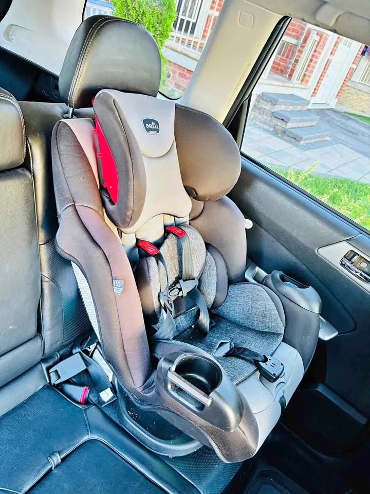 Evenflo Symphony Car Seat