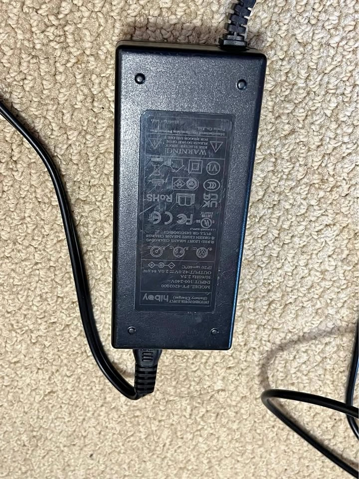 Original Hiboy 84W e-scooter charger