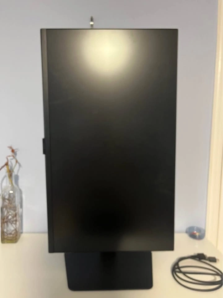Samsung Odyssey G5 G50D 27” QHD 180Hz IPS Gaming Monitor - photo 2