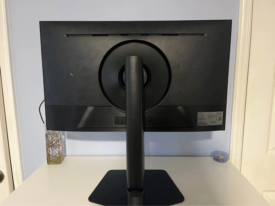 Samsung Odyssey G5 G50D 27” QHD 180Hz IPS Gaming Monitor - photo 3