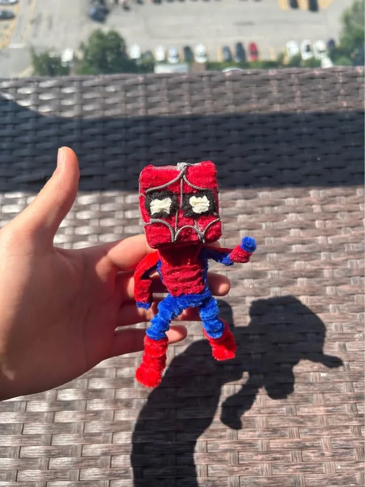 Spider-Man hand made action figures Minecraft style (movable) - photo 2