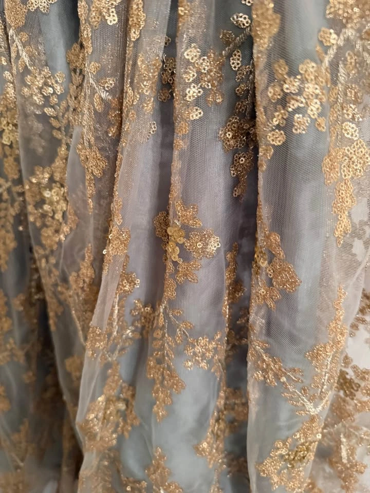 Grey and Gold Embroidered Lehenga Choli Set - photo 5