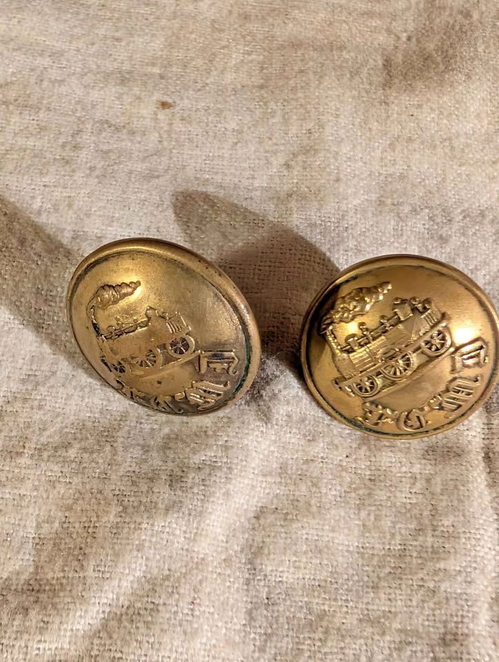 Vintage Adolfo Roensch Manila Brass Locomotive Buttons