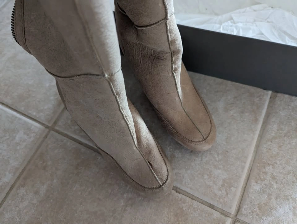 UGG Australia tan DONATA over-the-knee shearling boots, sz 6 - photo 5