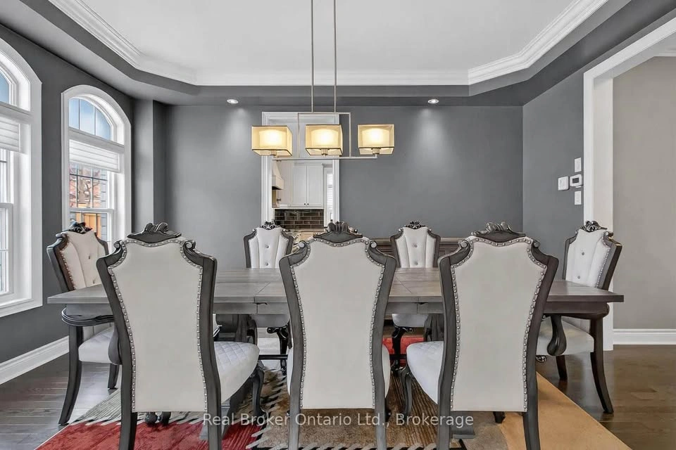 10 pc set with 8 custom chairs buffet/server - photo 3