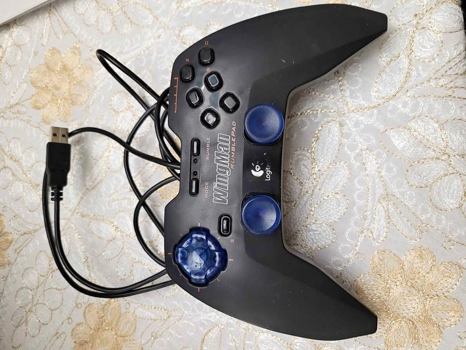 Logitech WingMan RumblePad Wired USB PC Game Controller